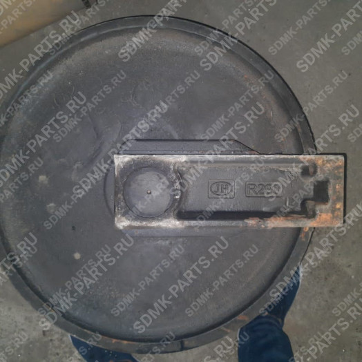 Колесо натяжное HYUNDAI R305LC-7 81N8-13010 2