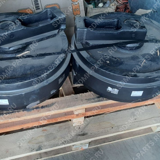 Колесо направляющее VOLVO EC460 14510975 2