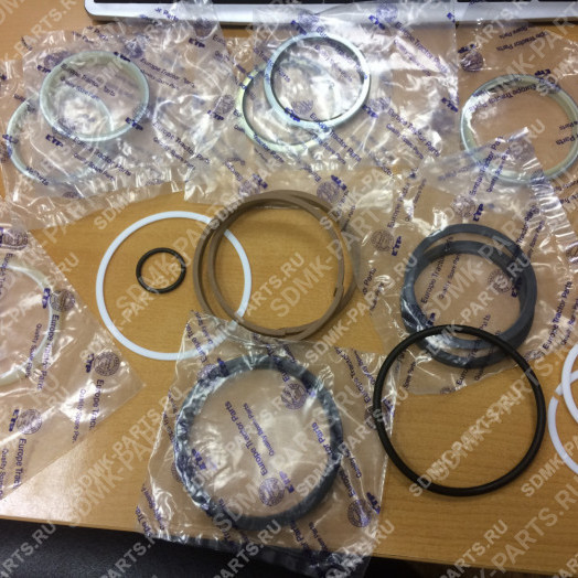 Ремкомплект гидроцилиндра ковша KOMATSU PC200-7 707-99-45230 2