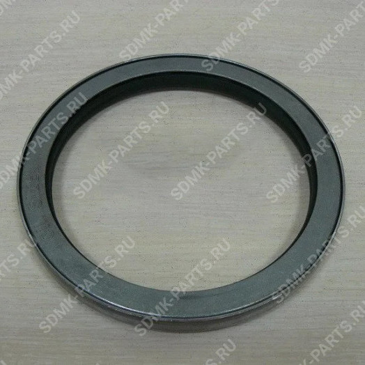 Сальник редуктора поворота PTC13016014, 1.180-00638, DS-32-24, 180-00444 DOOSAN 420LC-V 180-00472