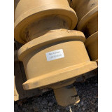 Каток опорный двубортный KOMATSU D275A-5 17M-30-00330
