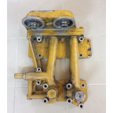Корпус фильтров 6127-51-5403 KOMATSU D355C 6127-51-5504
